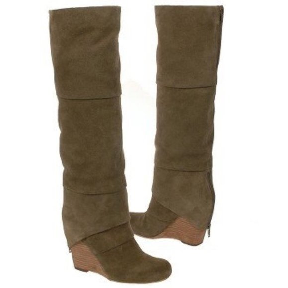 Shoes - HOST PICK!!! Suede tall wedge boots